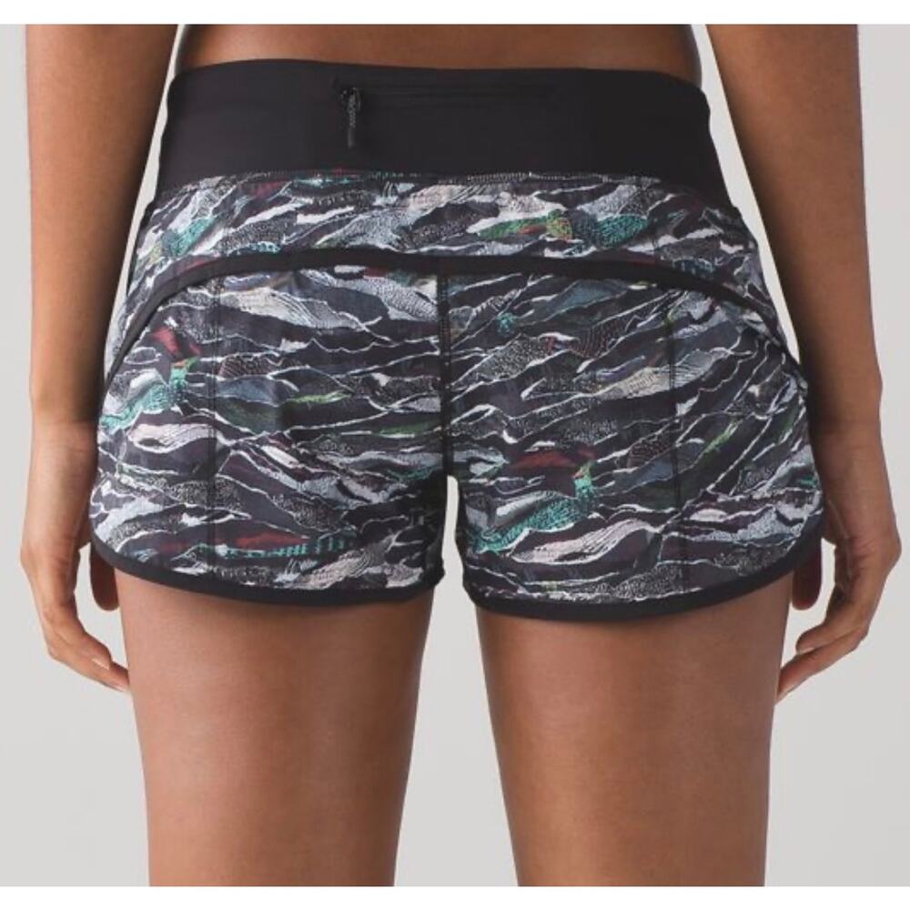 Lululemon Speed Up Short 2.5” Lined Mini Sweatr Multi Black Rare Size 6 EUC Rare